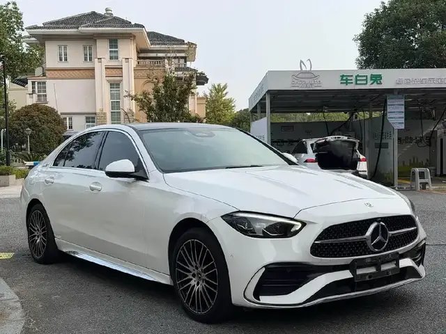 MERCEDES-BENZ C-CLASS 2022