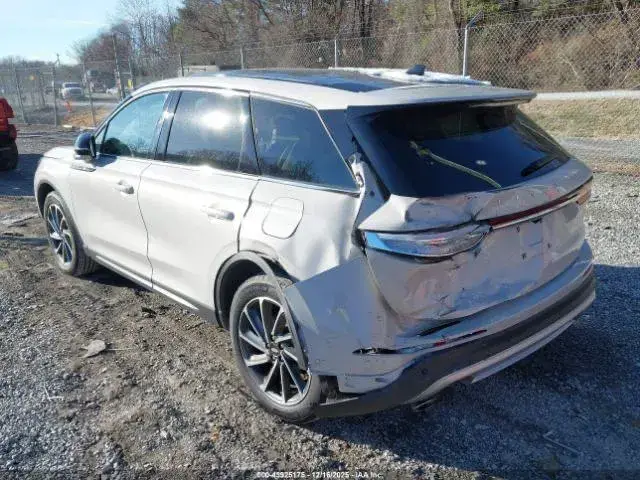 LINCOLN CORSAIR STANDARD 2023