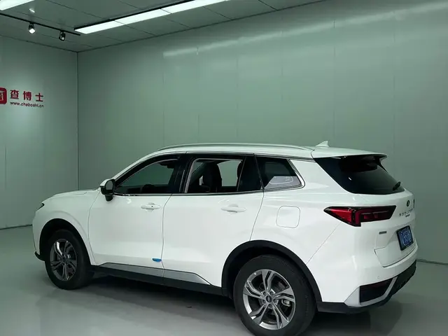 FORD EQUATOR SPORT PLATINUM EDITION 2023