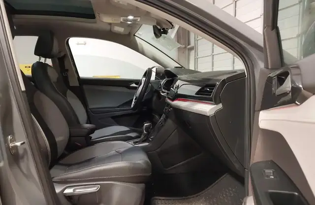 VOLKSWAGEN TAOS 2022