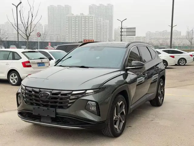 HYUNDAI TUCSON 2023
