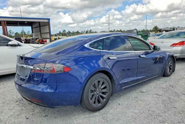 TESLA MODEL S 2018