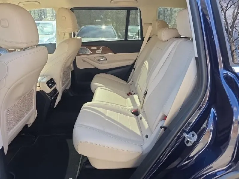 MERCEDES-BENZ GLS 2021