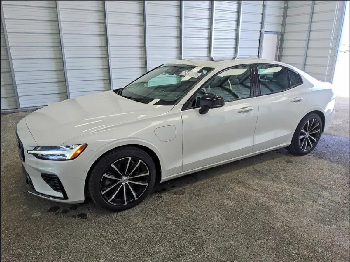 VOLVO S60 PLUS 2023