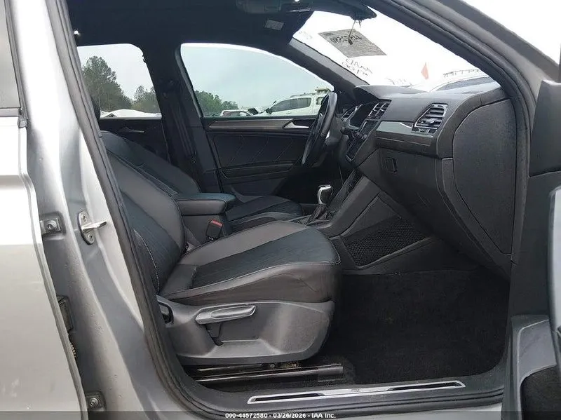 VOLKSWAGEN TIGUAN 2022