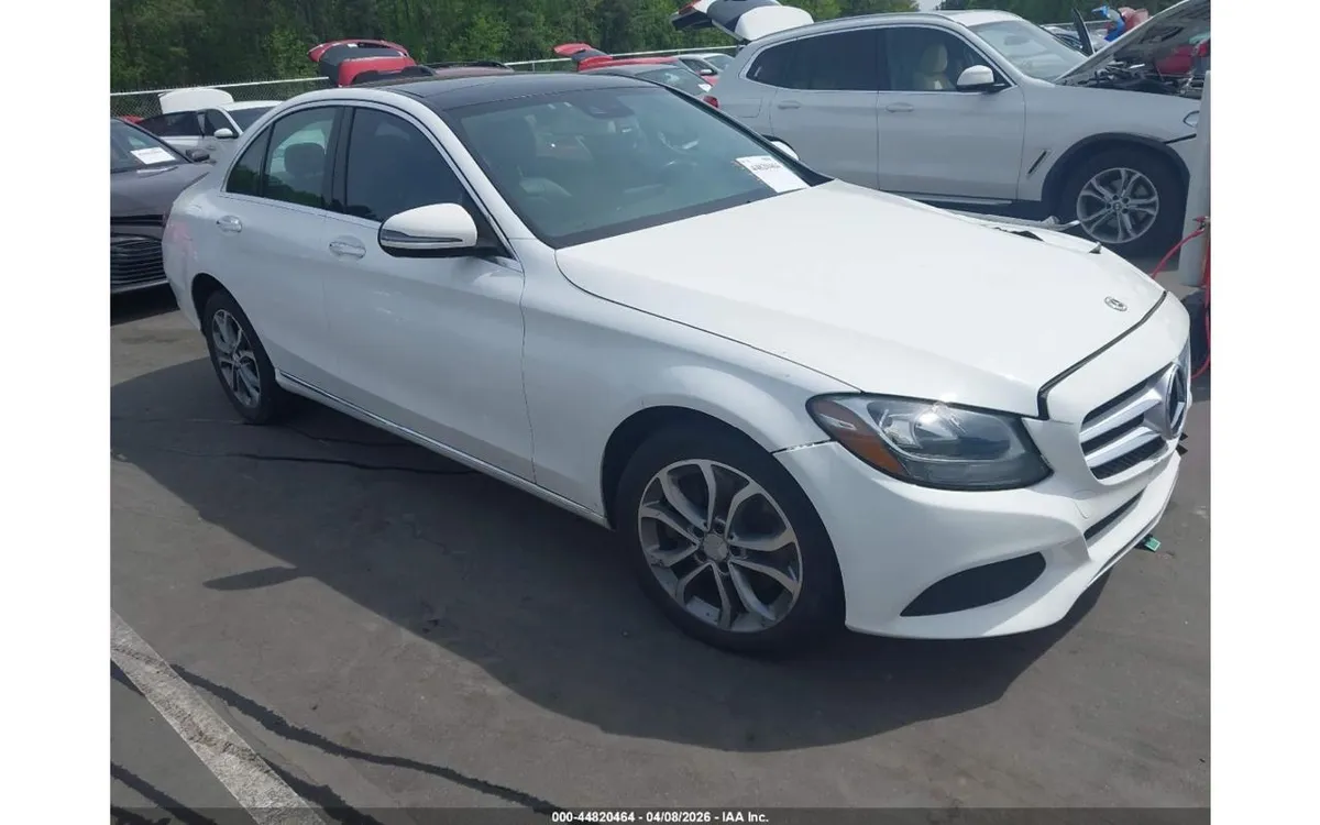 MERCEDES-BENZ C-CLASS C 300 4MATIC 2016