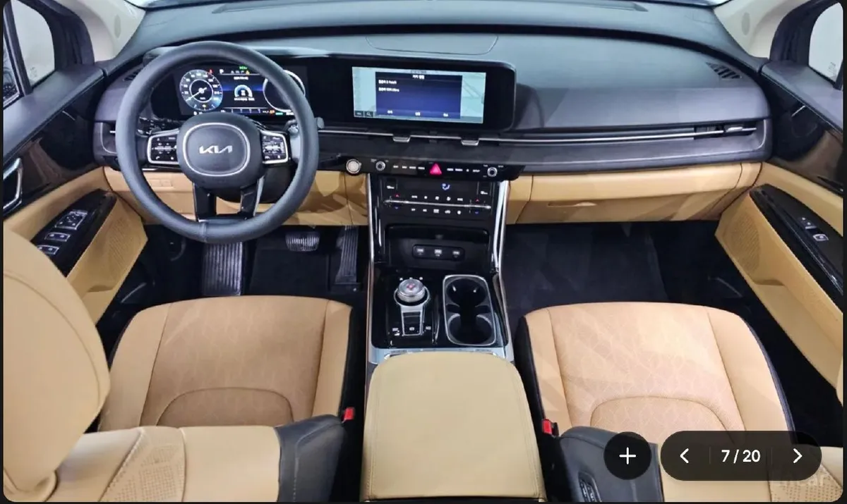 KIA CARNIVAL NOBLESSE 2022