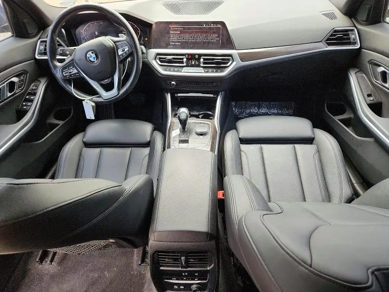 BMW 330XI 2019