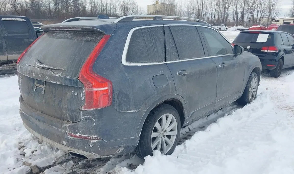 VOLVO XC90 T6 MOMENTUM 7 PASSENGER 2018