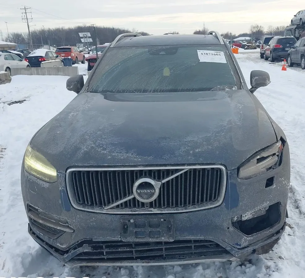 VOLVO XC90 T6 MOMENTUM 7 PASSENGER 2018