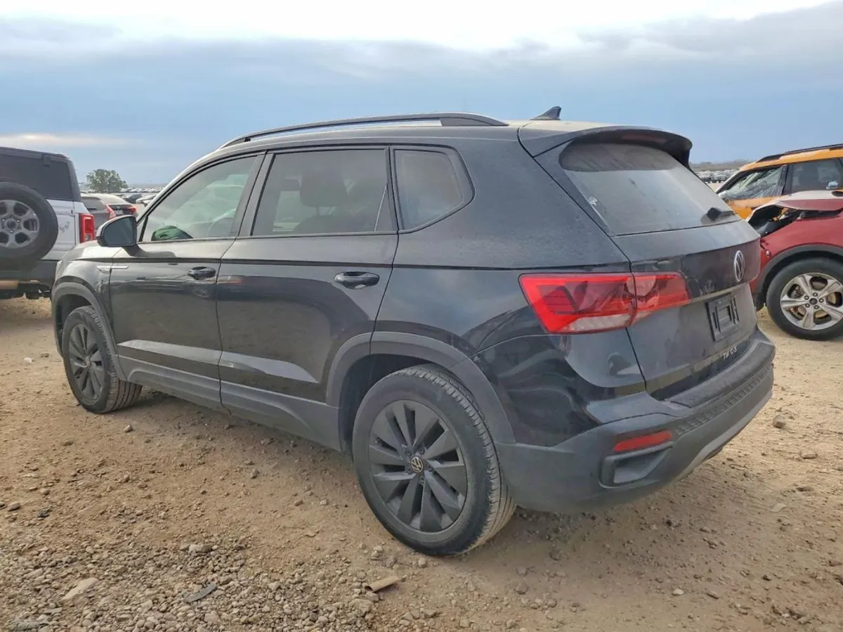 VOLKSWAGEN TAOS S 2022