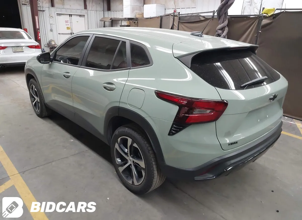 CHEVROLET TRAX 2023