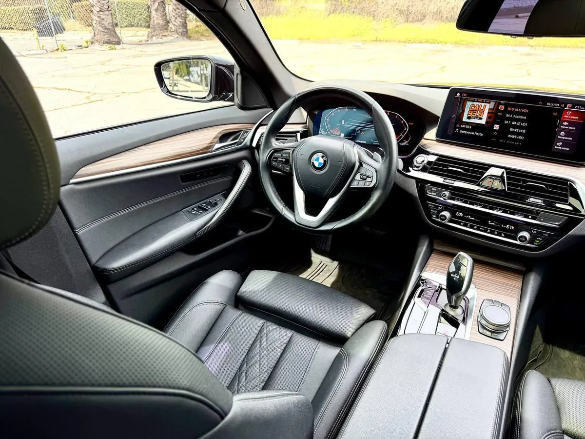 BMW 5 SERIES 2022