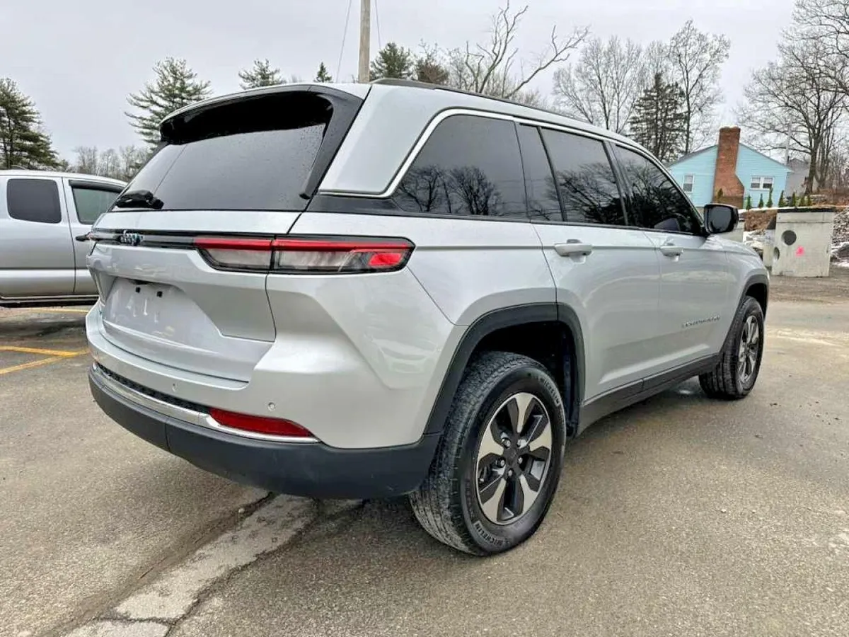 JEEP GRAND CHEROKEE LIMITED 4XE 2023
