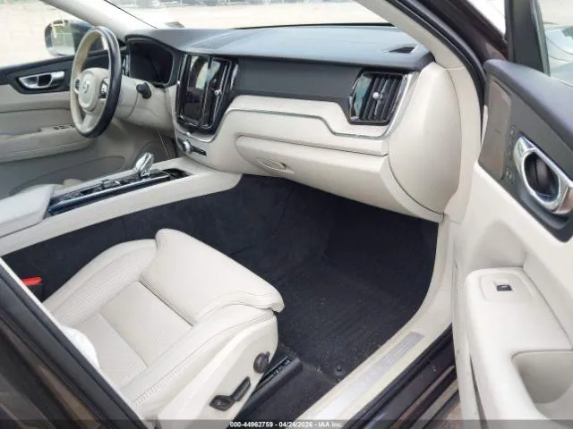 VOLVO XC60 B5 INSCRIPTION 2022