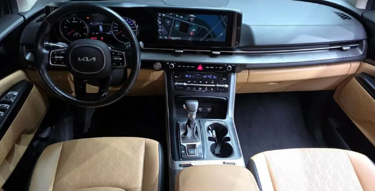 KIA CARNIVAL PRESTIGE 2021
