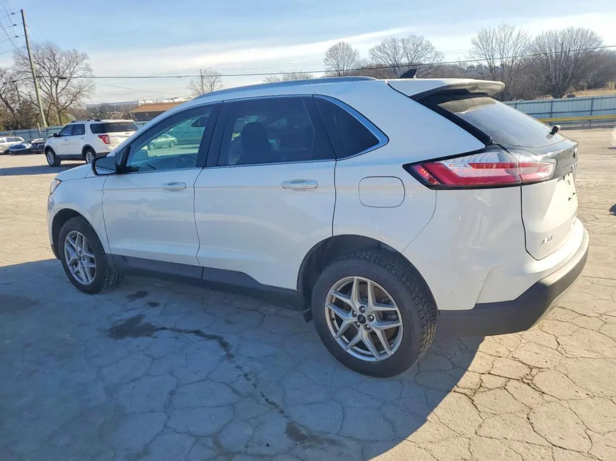 FORD EDGE SEL 2023