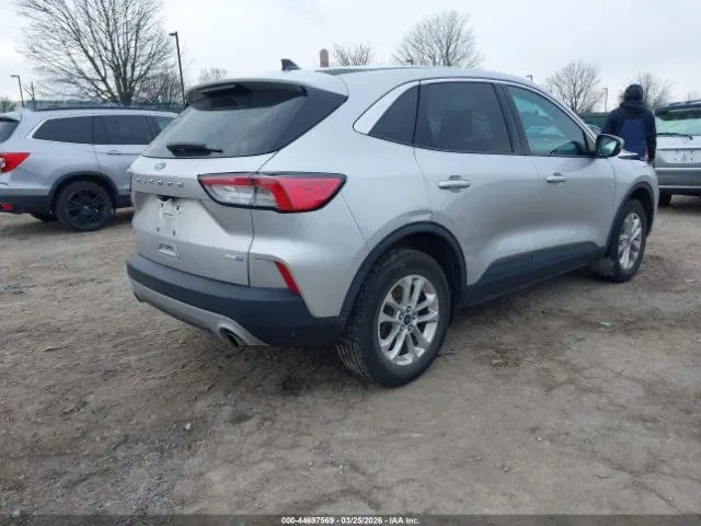 FORD ESCAPE SE 2019