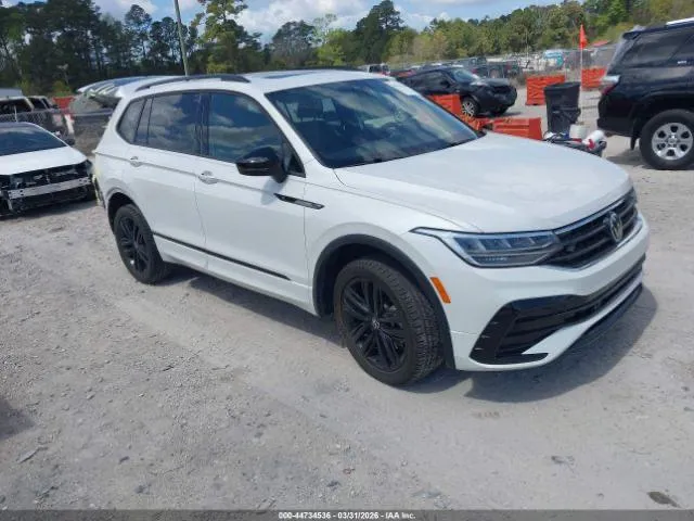 VOLKSWAGEN TIGUAN SE 2022