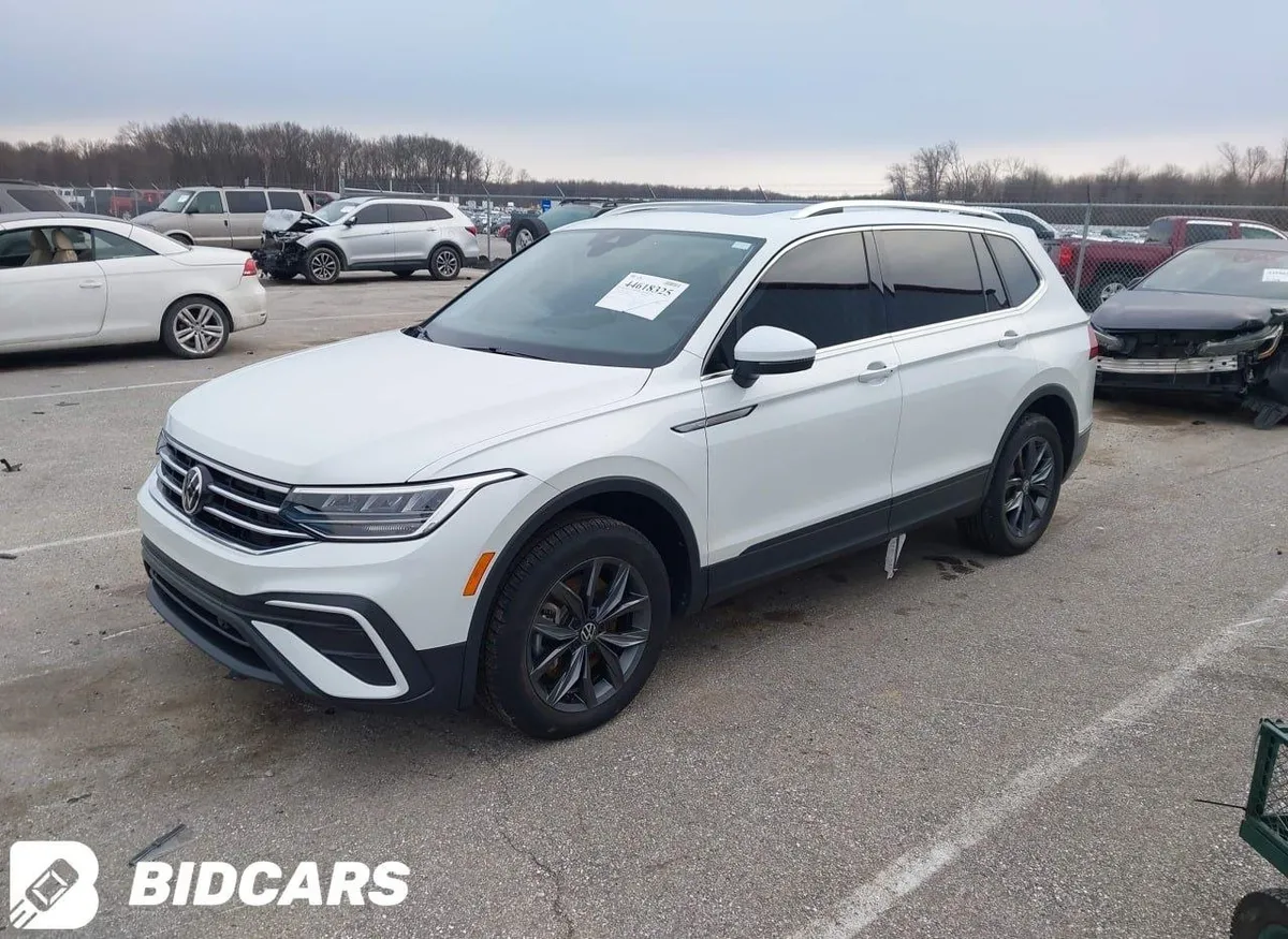 VOLKSWAGEN TIGUAN 2.0T SE 2023