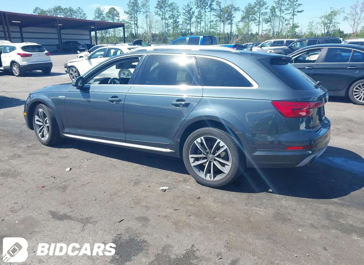 AUDI A4 PREMIUM 2017