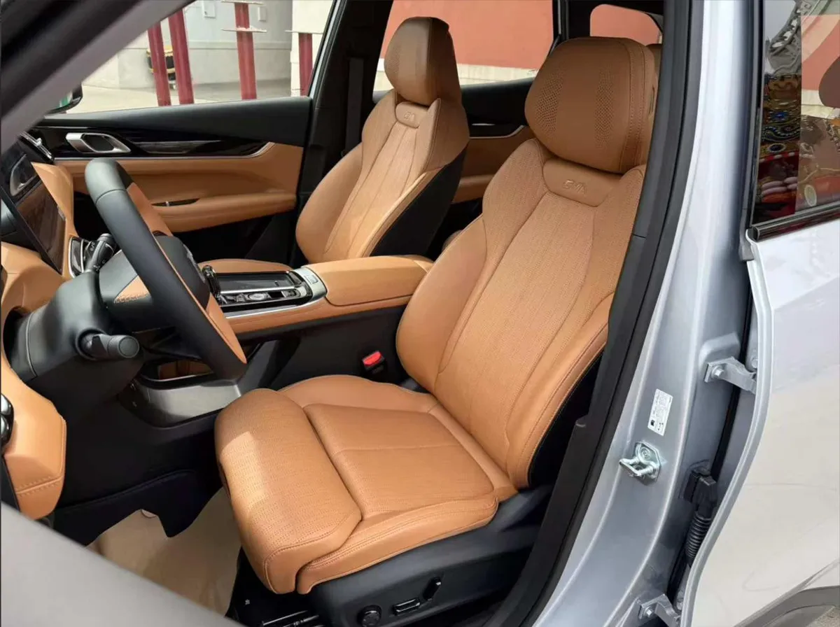 GEELY BOYUE L 2025