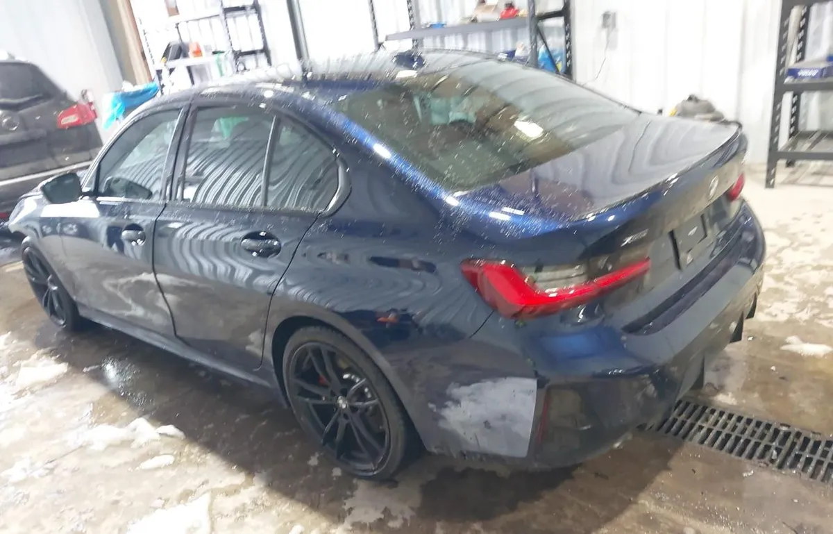 BMW 330I XDRIVE 2023