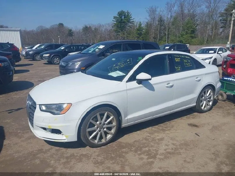 AUDI A3 PREMIUM 2015