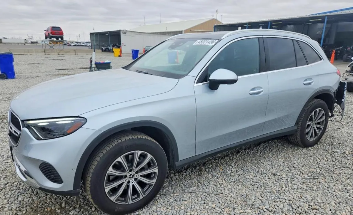 MERCEDES-BENZ GLC 300 4MATIC 2023