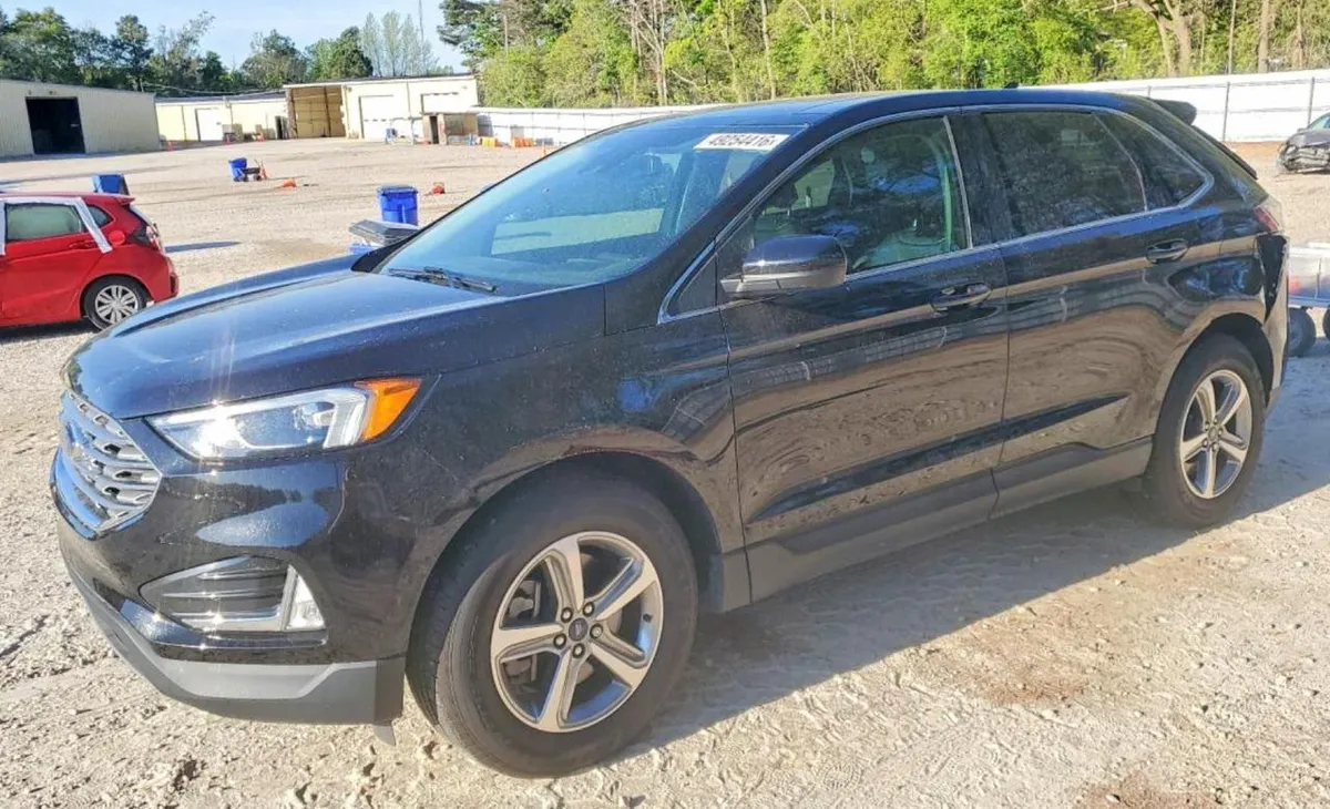 FORD EDGE SEL 2022