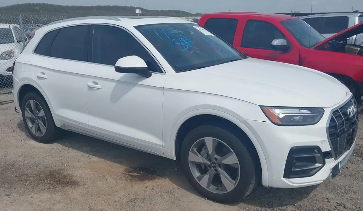 AUDI Q5 PREMIUM PLUS 40 TFSI QUATTRO S TRONIC 2023