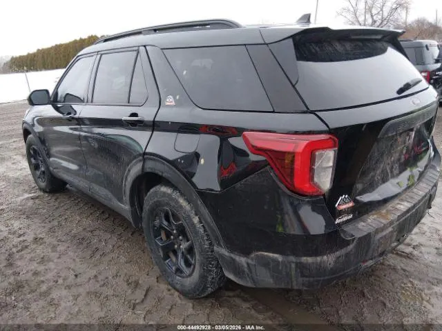 FORD EXPLORER TIMBERLINE 2023