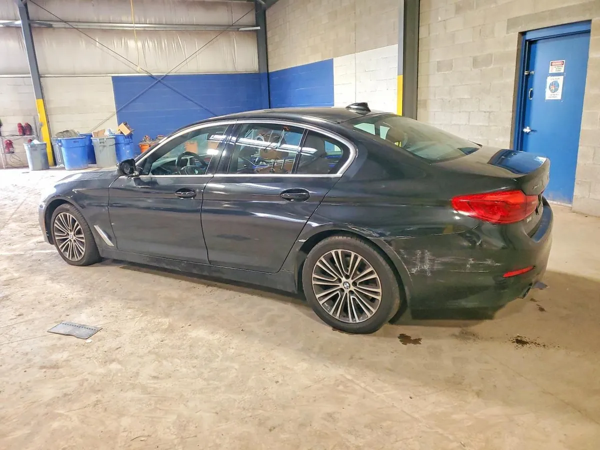 BMW 530 XI 2019
