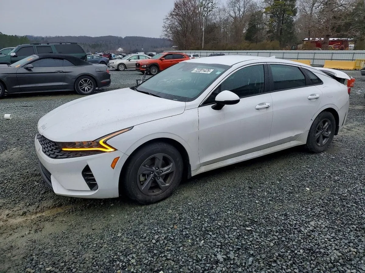 KIA K5 LXS 2023