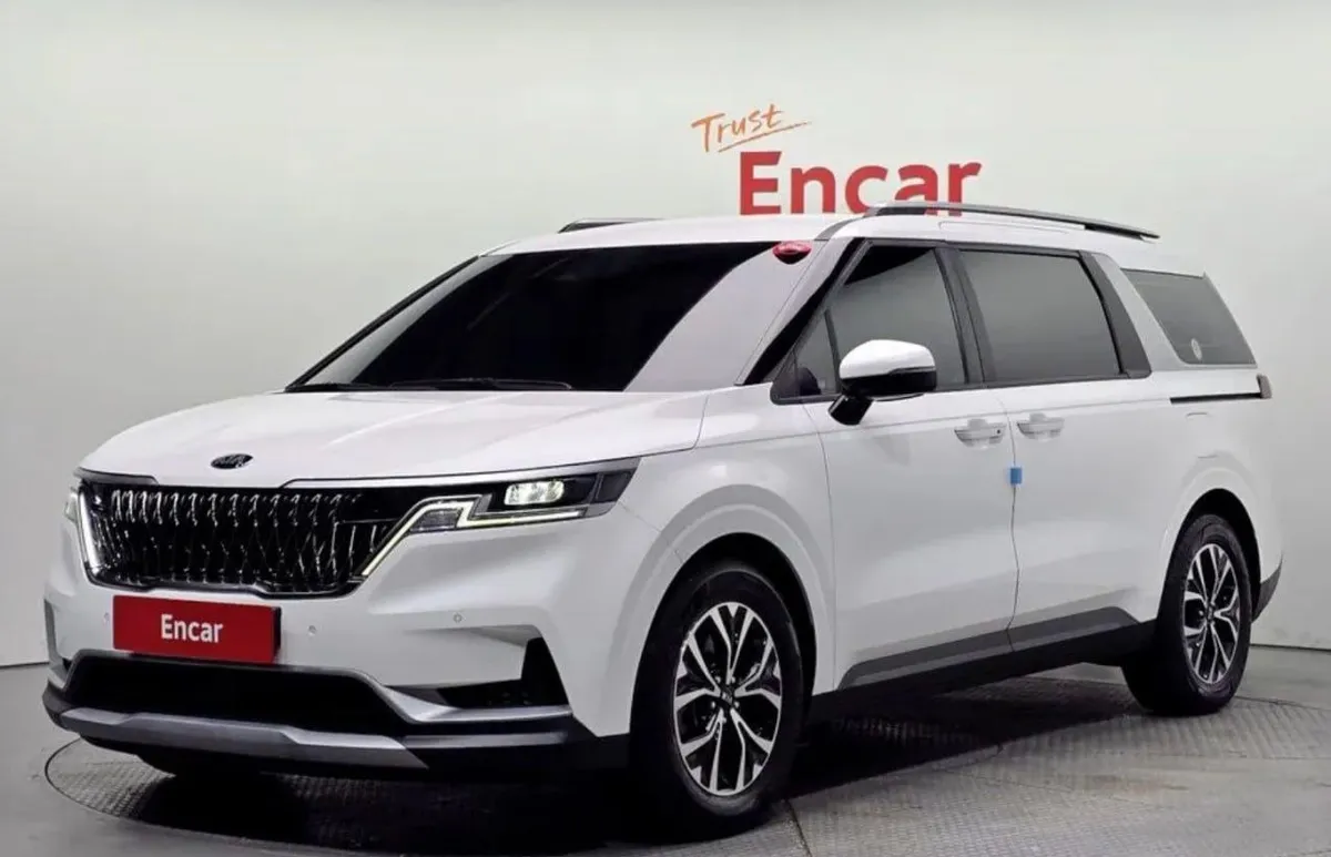 KIA CARNIVAL PRESTIGE 2021