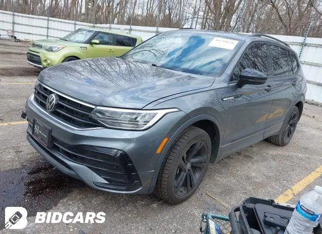 VOLKSWAGEN TIGUAN SE 2022