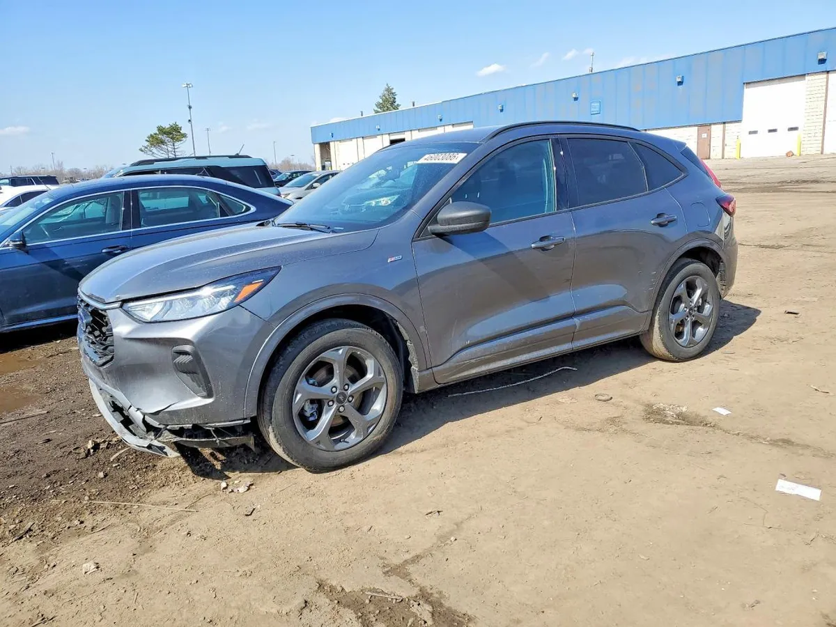 FORD ESCAPE 2024