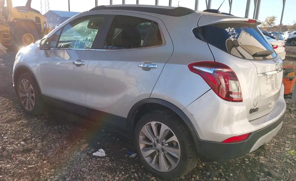 BUICK ENCORE FWD PREFERRED 2019