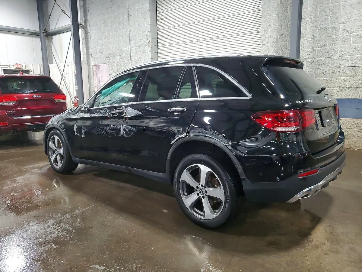 MERCEDES-BENZ GLC 300 4MATIC 2022