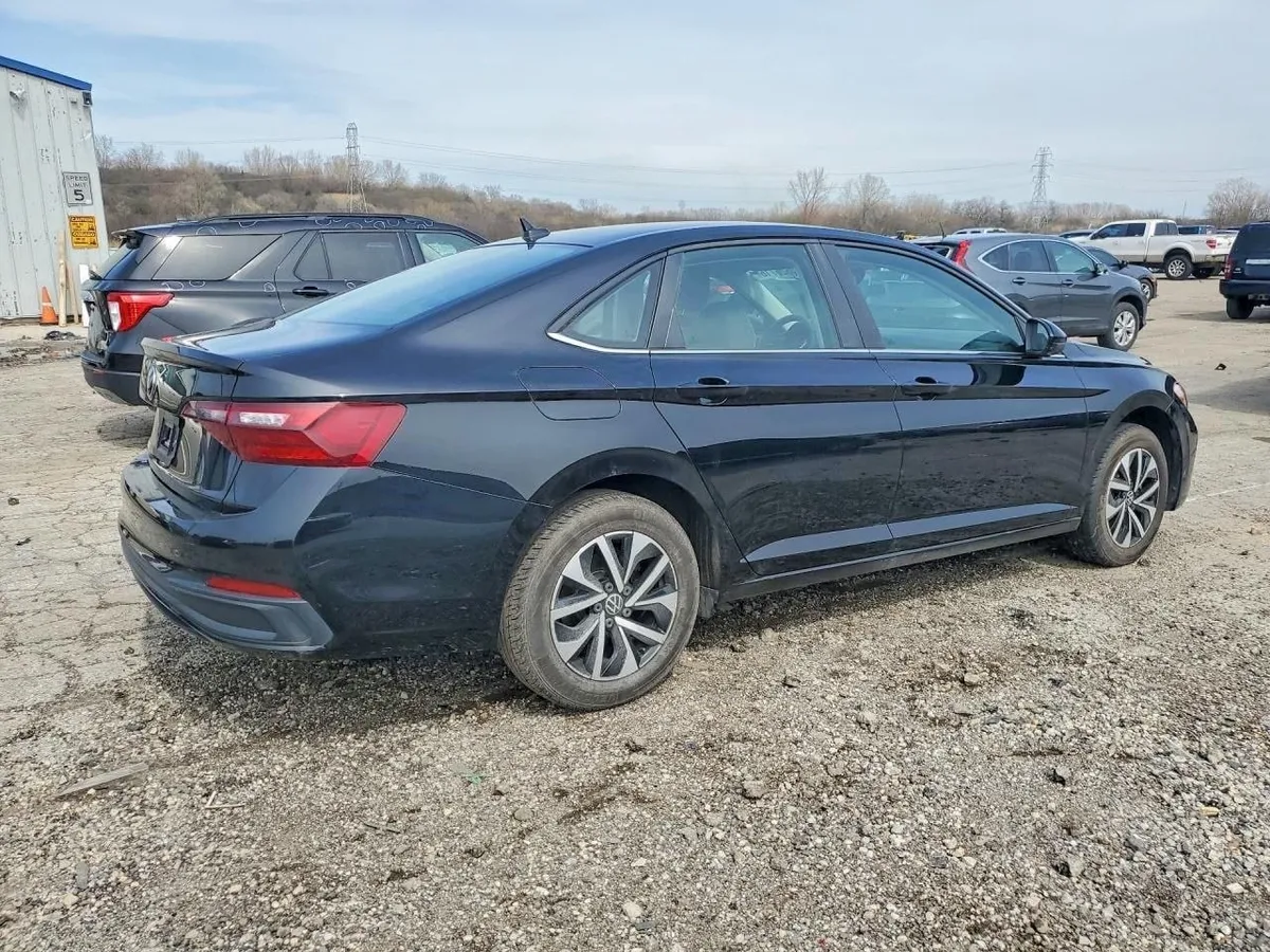 VOLKSWAGEN JETTA S 2023