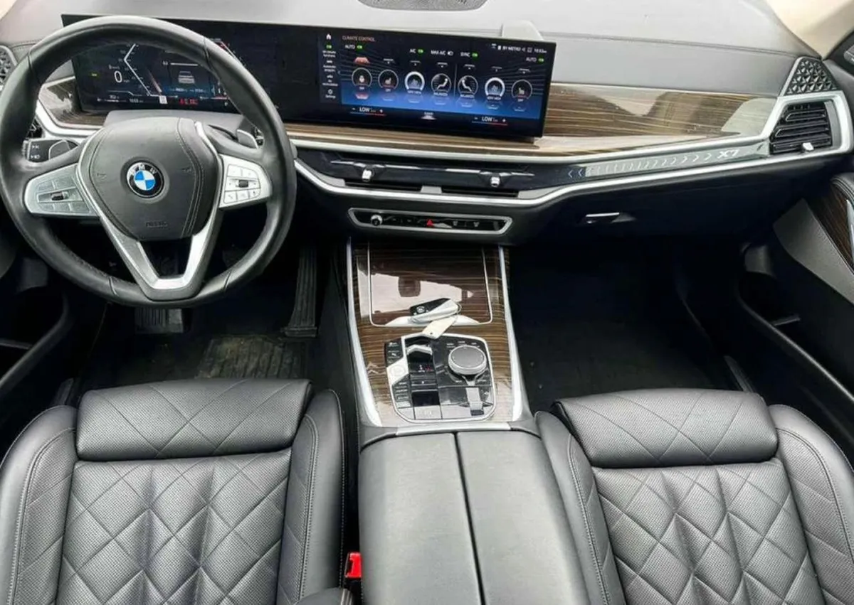 BMW X7 XDRIVE40I 2023