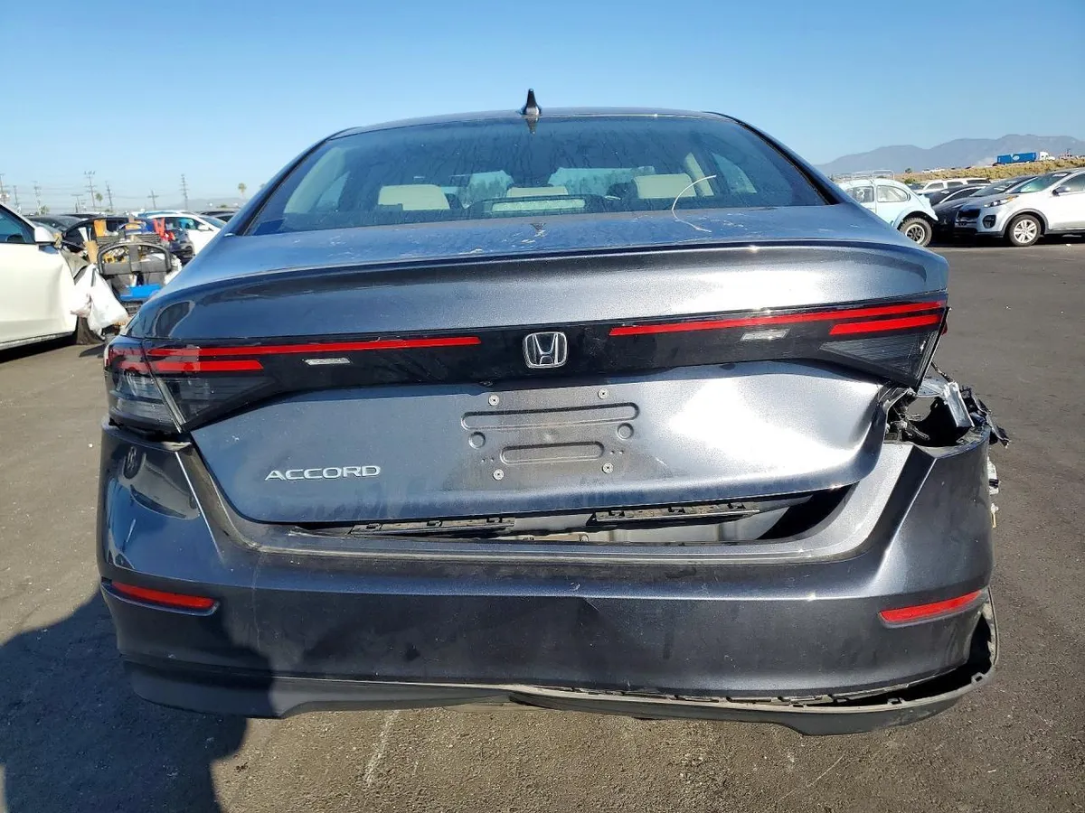 HONDA ACCORD EX 2022