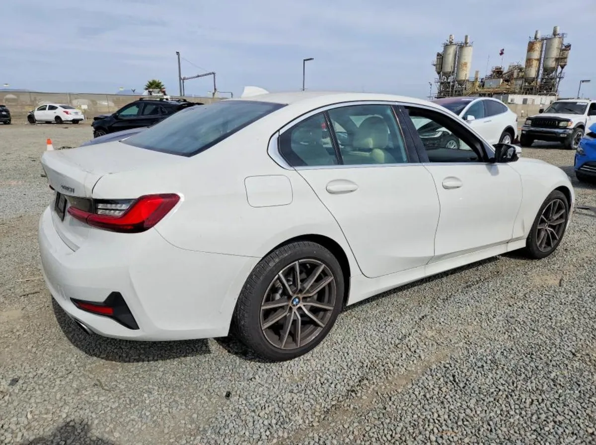 BMW 3 SERIES 2022