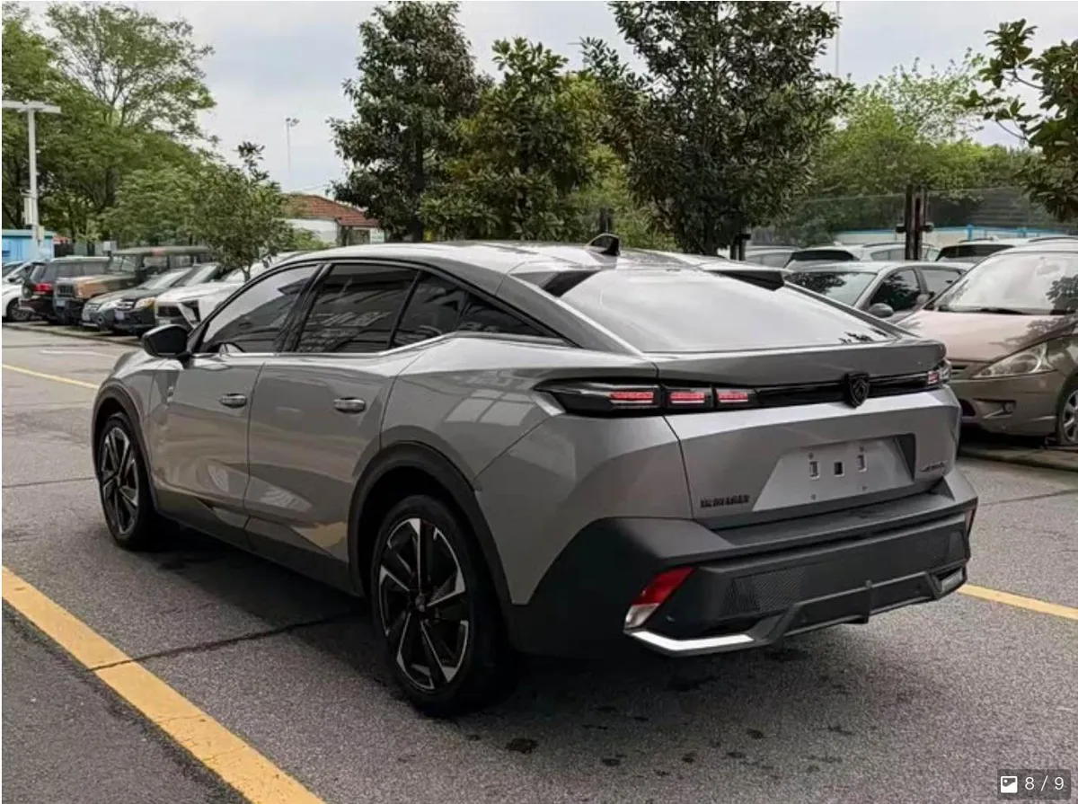 PEUGEOT 408X 2023