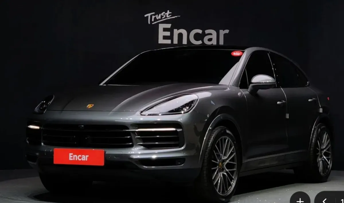 PORSCHE CAYENNE COUPE 2022