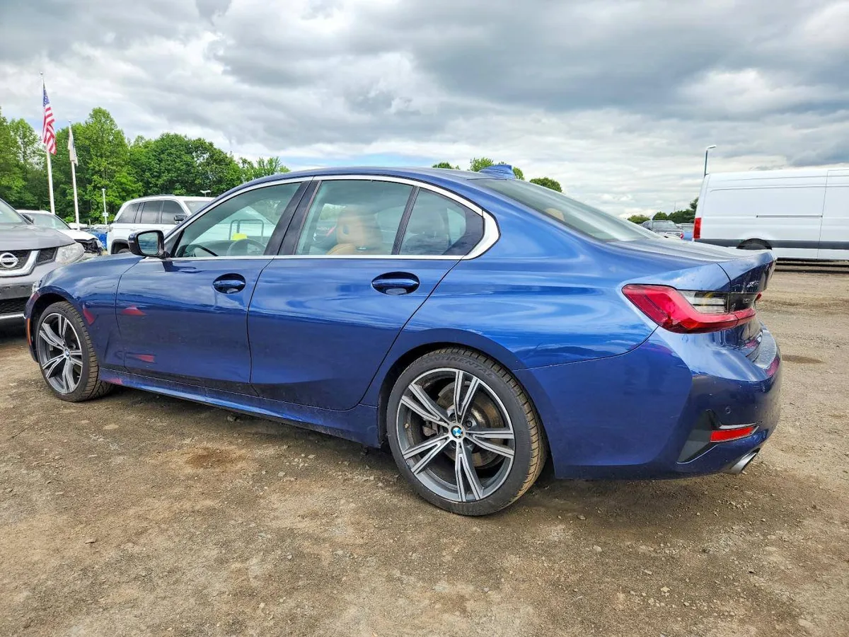 BMW 330XI 2022