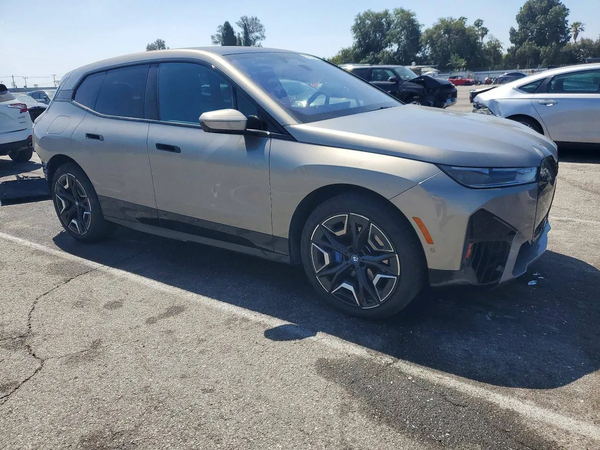BMW IX XDRIVE5 2023