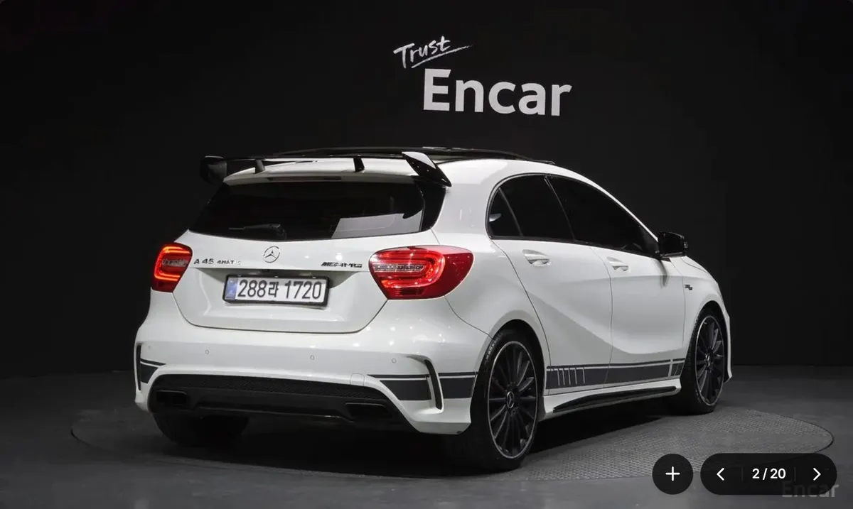 MERCEDES-BENZ W176 2015