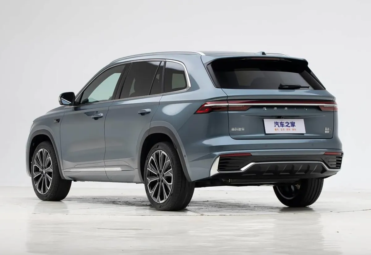 GEELY XINGYUE L 2026