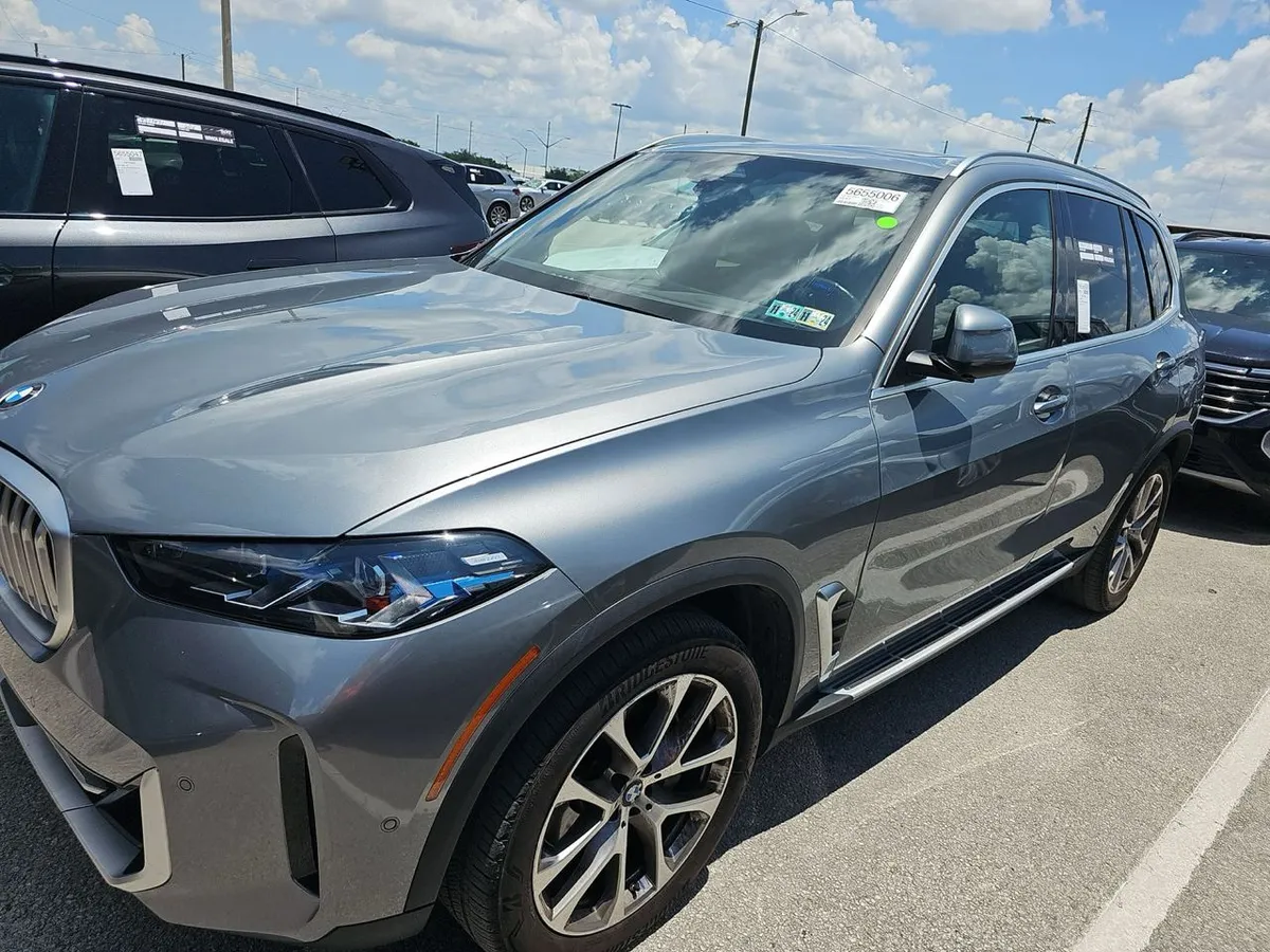 BMW X5 SPORTS ACTIVITY VEHICLE 2024